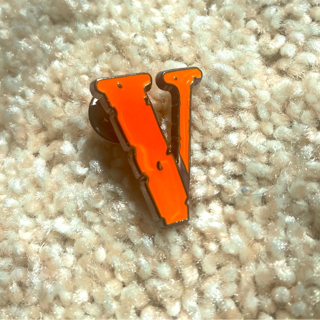 Vlone X Nike Complexcon Exclusive Pin
